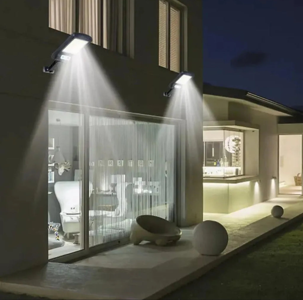 Pack de 3 Focos LED Solares para Exterior con Sensor de Movimiento y Control Remoto